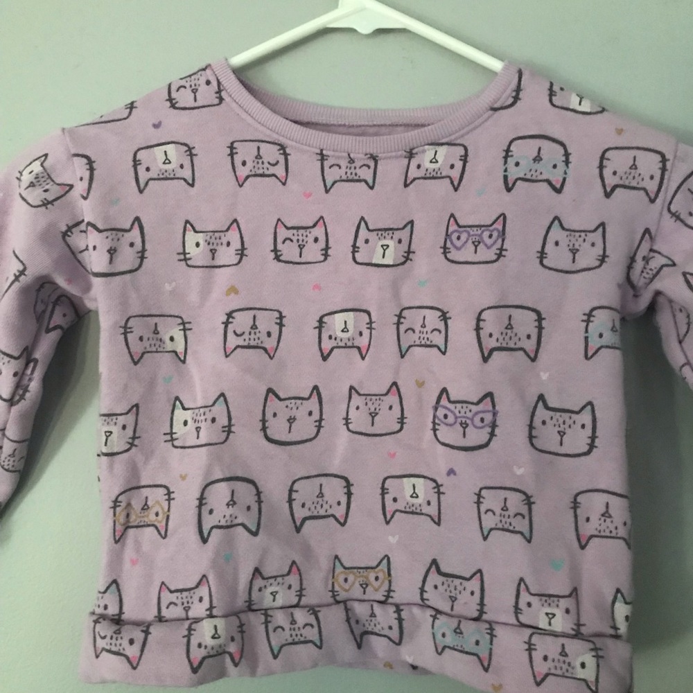 Super cute lightweight cat sweater